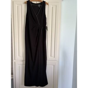 Adrianna Papell Black Long Gown Evening Dress Silver embellishments size 18 NWT